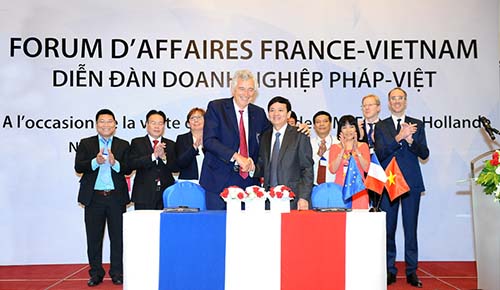 Sanofi hợp tác với Vinapharm