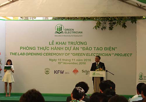 Khai trương phòng thực hành dự án “Đào tạo Điện”