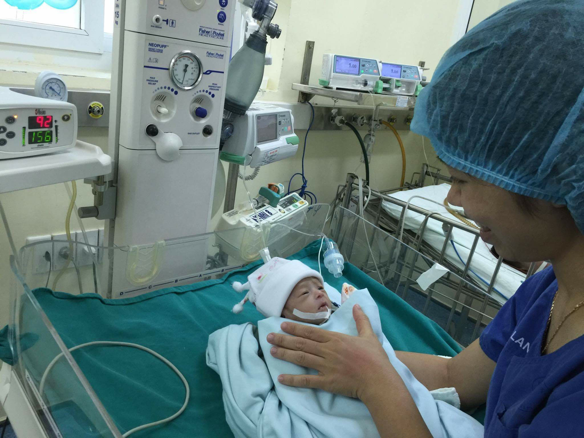 Một bệnh nhi mắc bệnh tim phức tạp