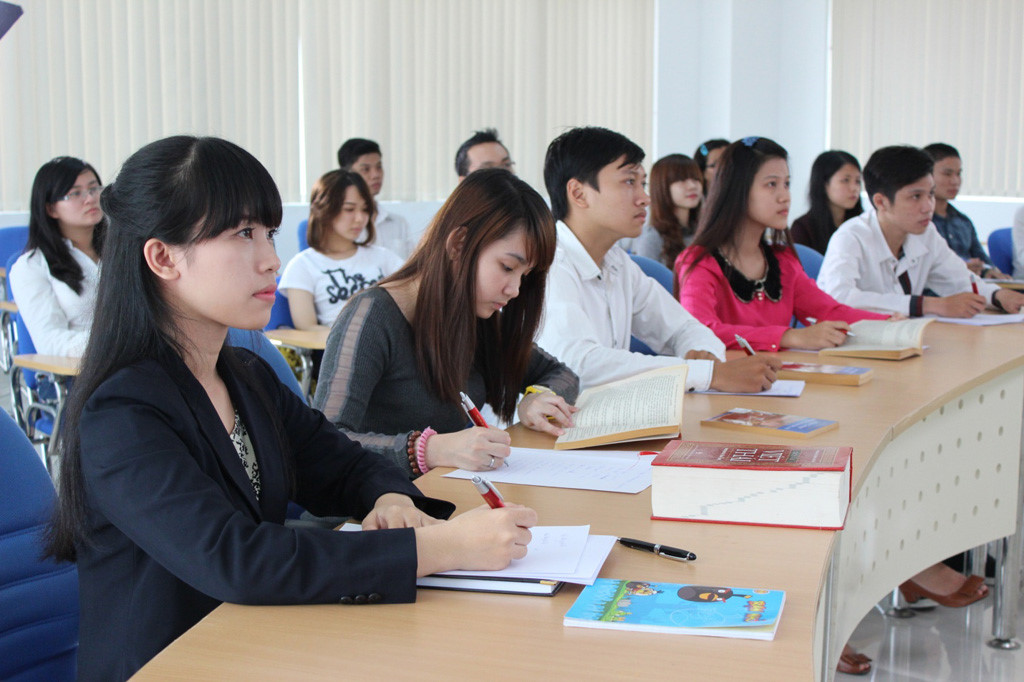 2.000 sinh viên tham dự ngày hội “Lựa chọn tương lai”