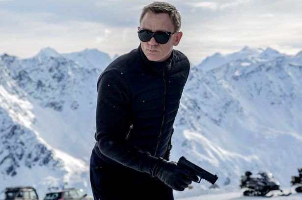 Daniel Craig bỏ vai James Bond, ai sẽ là 007?