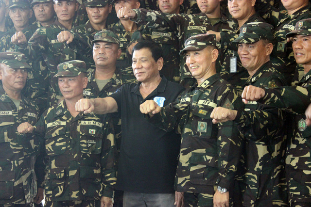 Cao tay ấn?