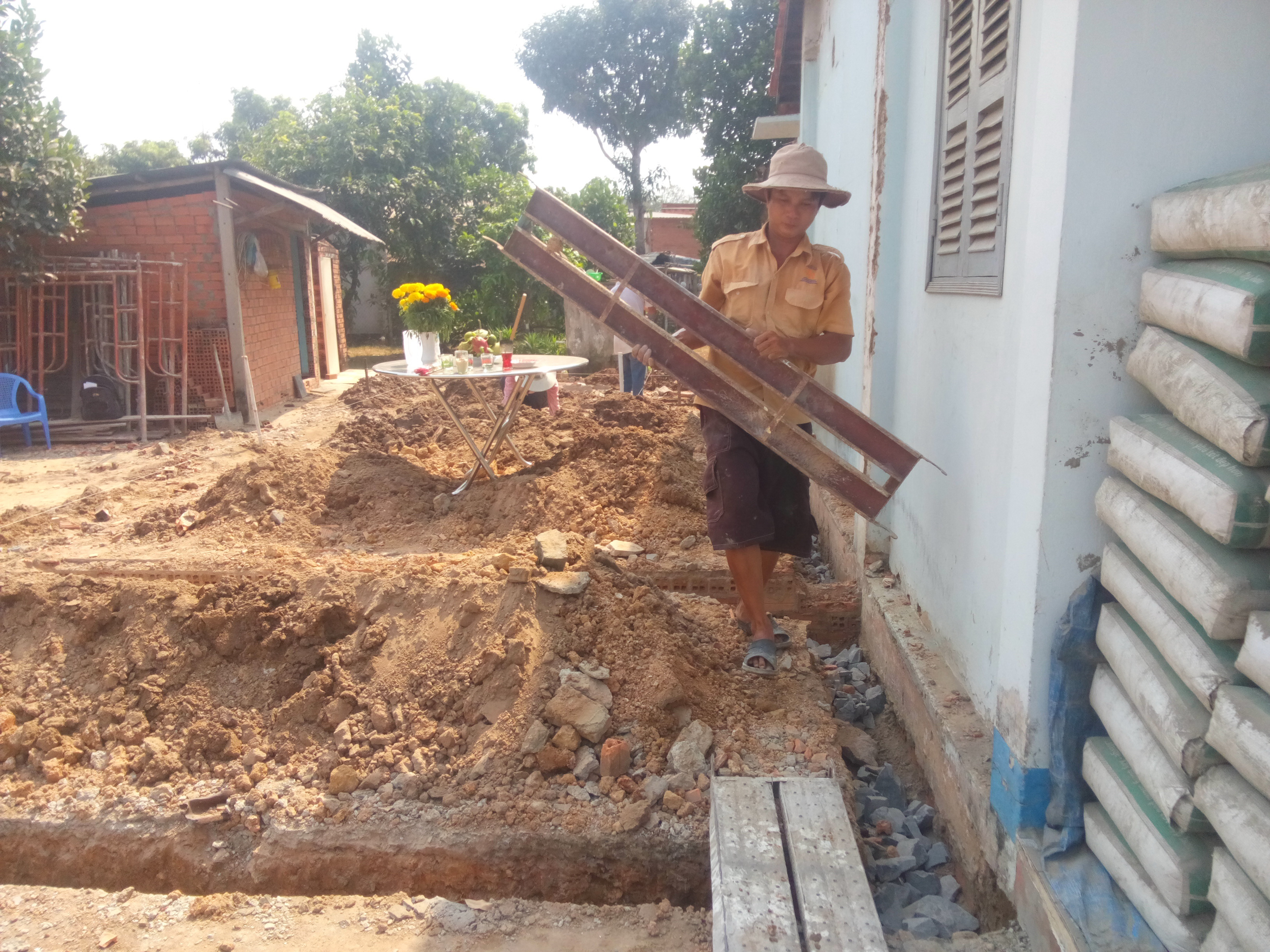 Củ Chi sửa nhà, làm đường theo lệnh Bí thư Đinh La Thăng