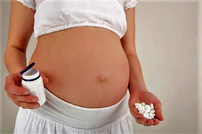 Thai phụ dùng acetaminophen dễ sinh con tự kỷ
