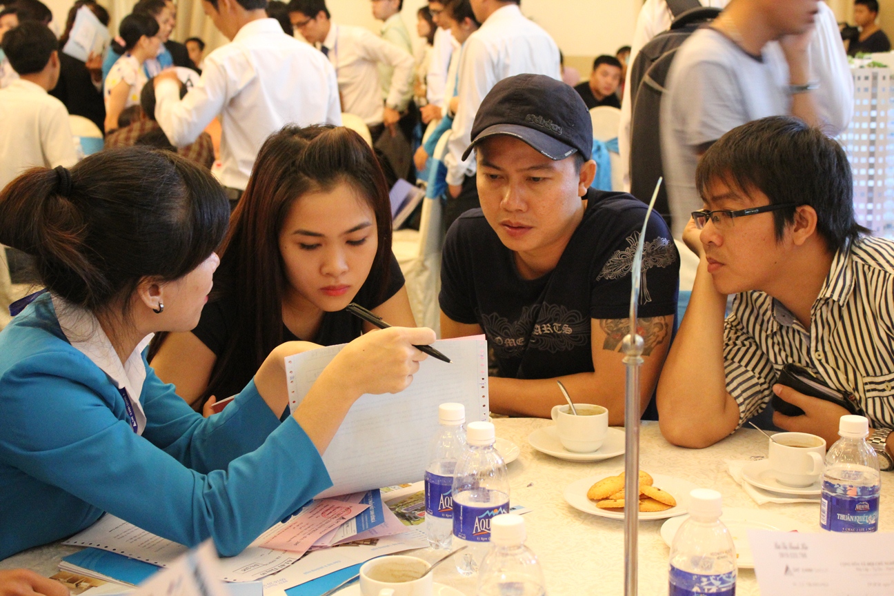 Thị trường BĐS rộng cửa cho người trẻ mua nhà