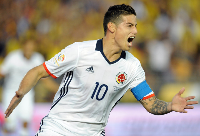 James Rodriguez đưa Colombia vào tứ kết sớm nhất