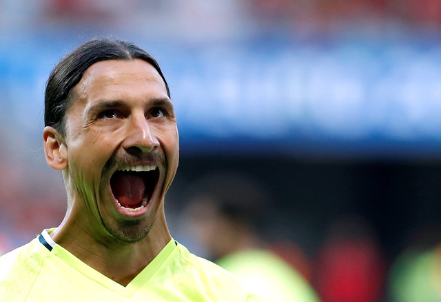 M.U bán áo đấu Ibrahimovic lấy tiền mua Pogba