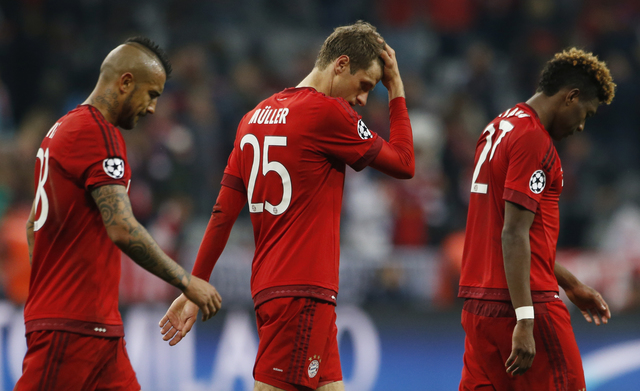 Thắng 2-1, Bayern vẫn ngậm ngùi nhìn Atletico vào chung kết