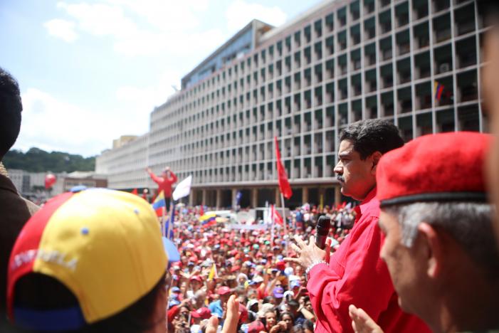 Tổng thống Venezuela chặn đầu phe đối lập
