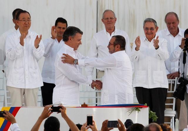 Colombia kết thúc cuộc nội chiến 52 năm