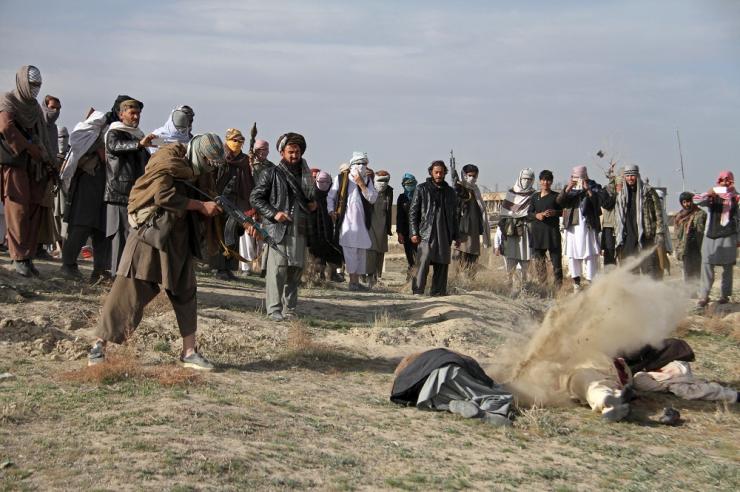 Taliban "móc mắt, lột da sống" kẻ thù