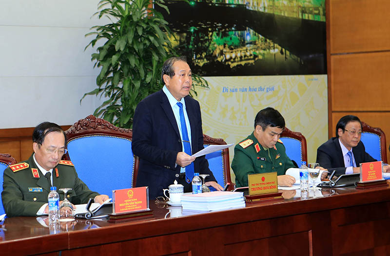 Ph&oacute; Thủ tướng Trương H&ograve;a B&igrave;nh ph&aacute;t biểu tại cuộc họp. Ảnh: VGP/L&ecirc; Sơn