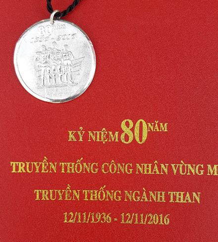 Kiểm tra việc chi phí làm quà tặng tại Vinacomin