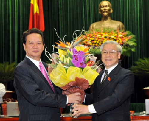 Thủ tướng xin rút để dồn tín nhiệm cho Tổng Bí thư