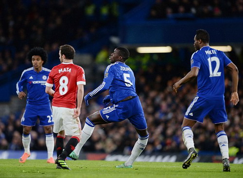 Dính chấn thương nặng, trung vệ trẻ Chelsea nghỉ hết mùa