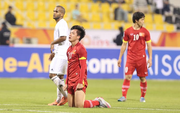 Tuyển Việt Nam giảm 5 bậc trên BXH FIFA