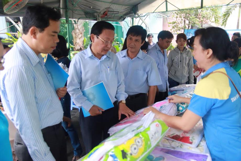 San sẻ yêu thương