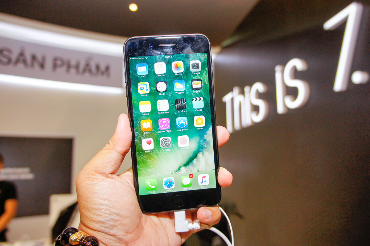 Hơn 40.000 iPhone 7/7 Plus tại Thế Giới Di Động