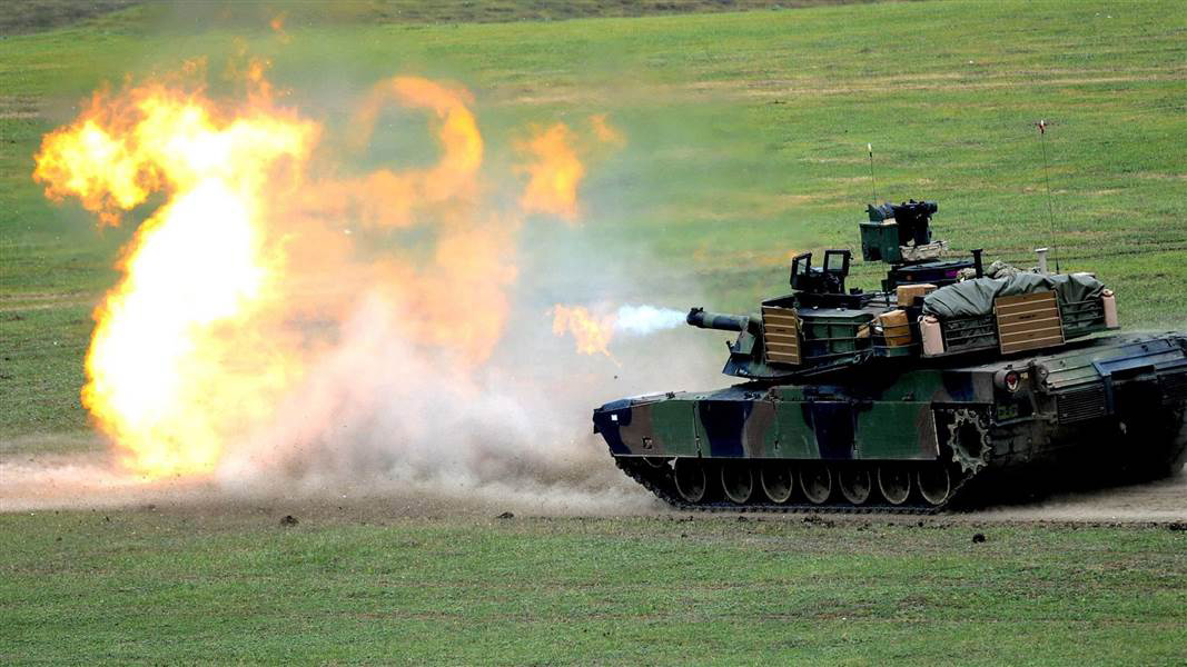 NATO né chiến tranh lạnh mới