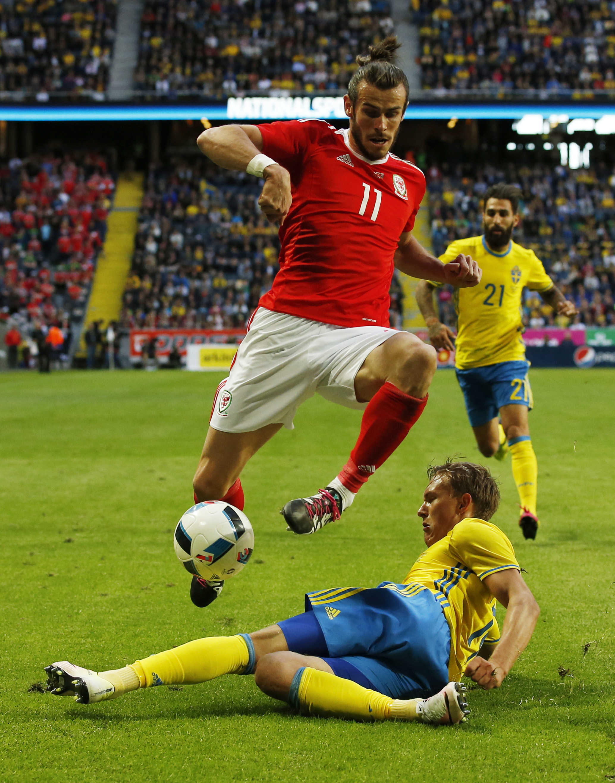 Gareth Bale quyết hạ Slovakia