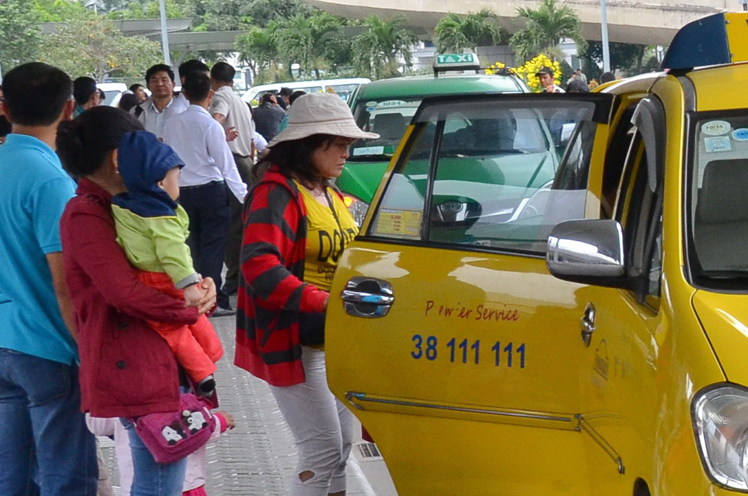 Cước vận tải hết đường cố thủ