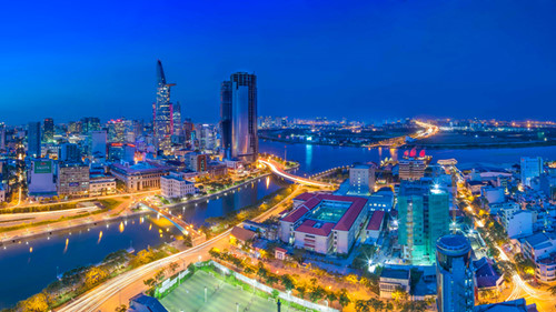 Đêm ở chợ đầu mối lớn nhất Việt Nam