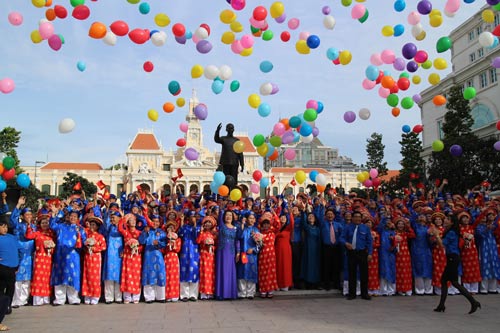 Lễ cưới tập thể dành cho công nhân