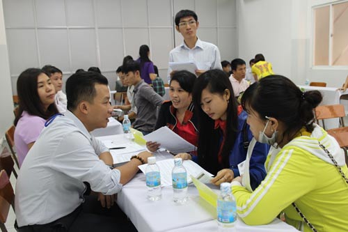 Ngày hội thanh niên công nhân với nghề nghiệp