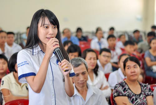 Hơn 2 tỉ đồng chăm lo cho con CNVC-LĐ