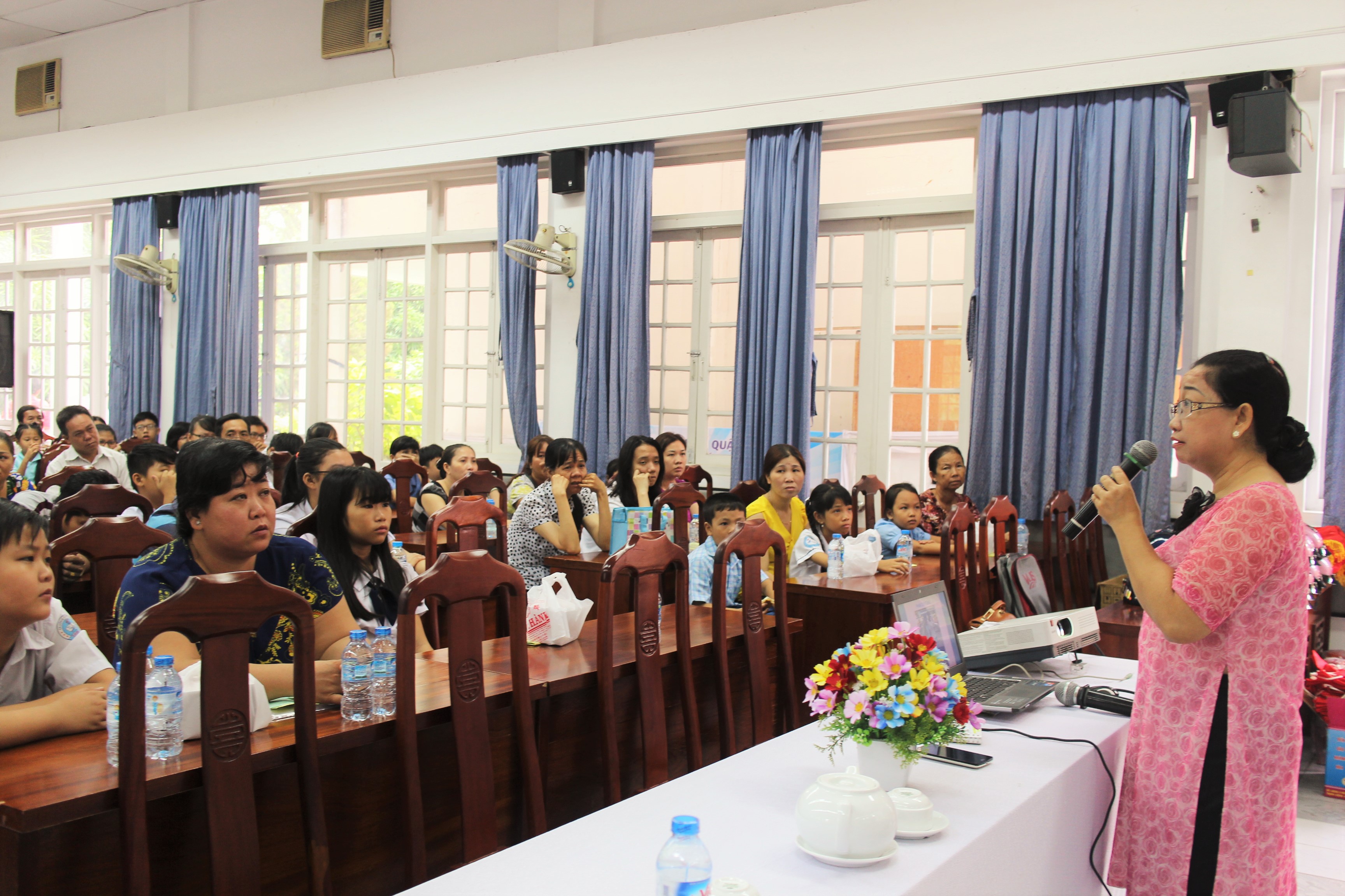 300 triệu đồng chăm lo cho con CNVC-LĐ khó khăn