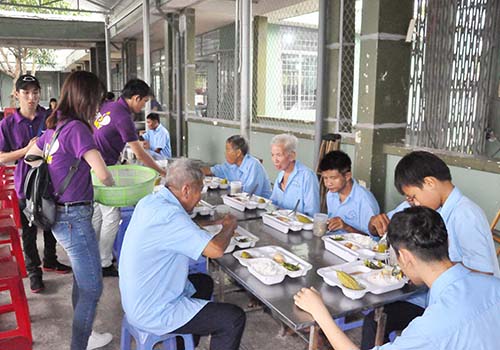 “Ngày tình nguyện - Joy Day”