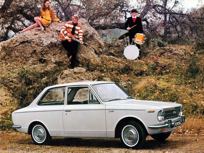 
Chiếc Corolla 1966 đ&atilde; g&oacute;p phần kh&ocirc;ng nhỏ v&agrave;o th&agrave;nh c&ocirc;ng của Toyota sau n&agrave;y
