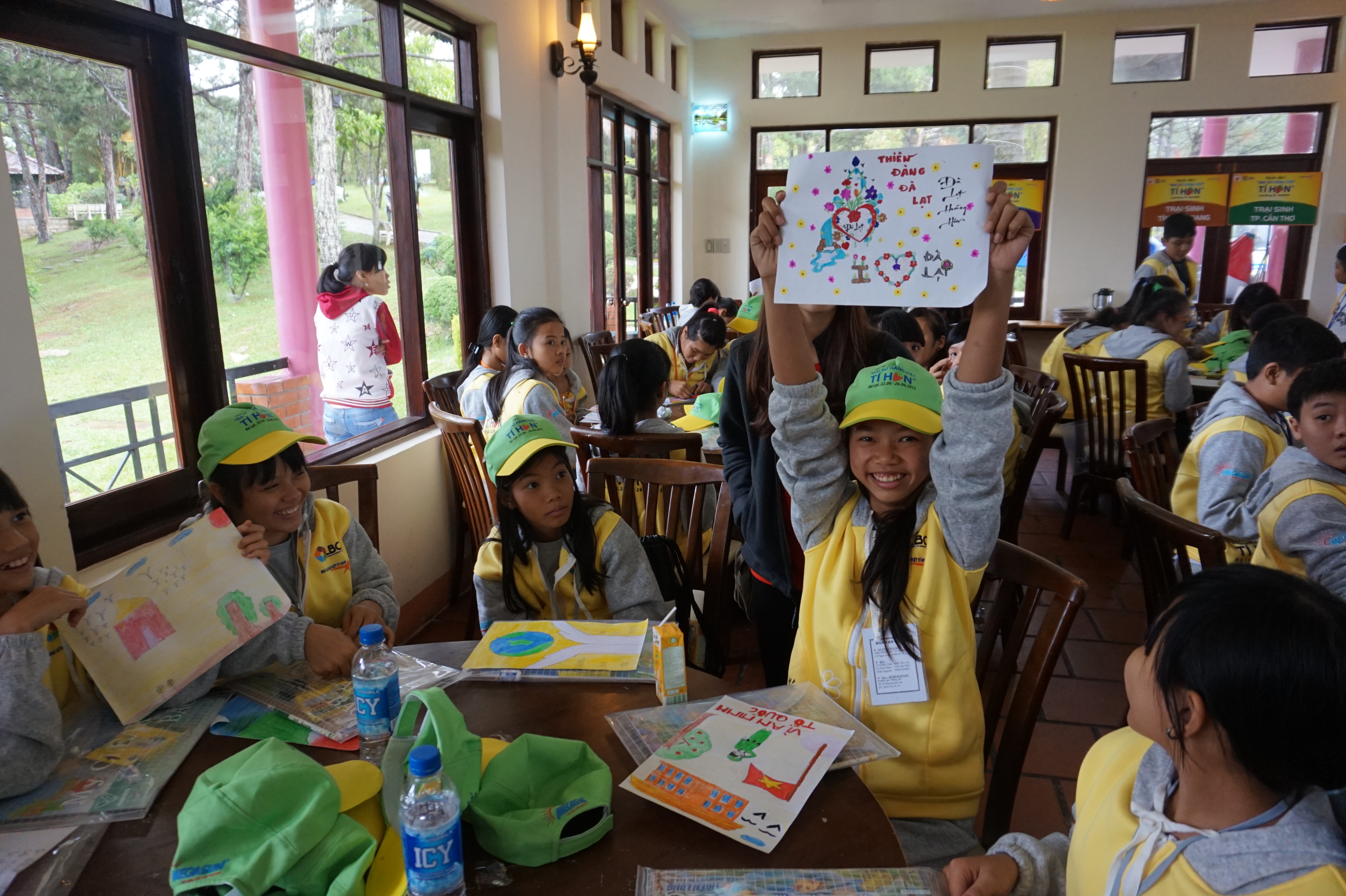 Trại hè đại sứ hàng Việt