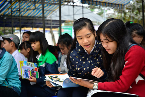 Tìm kiếm ngành nghề dễ xin việc