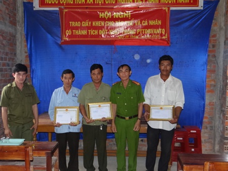 Vào rừng sống ẩn dật, kẻ trốn nã vẫn không thoát