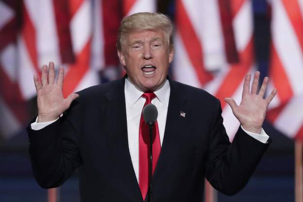 Bài phát biểu của ông Trump bị chê "tối hơn mỏ than"