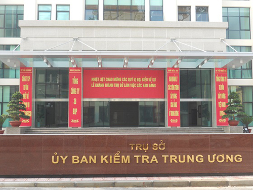Ủy ban Kiểm tra TƯ yêu cầu kiểm điểm 2 Chủ tịch tỉnh