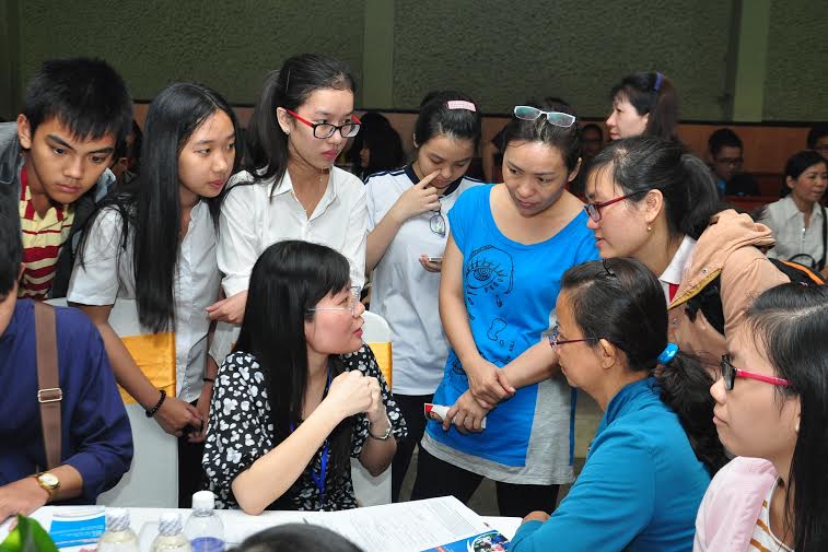ĐH Kinh tế TP HCM tổ chức ngày hội thông tin tuyển sinh