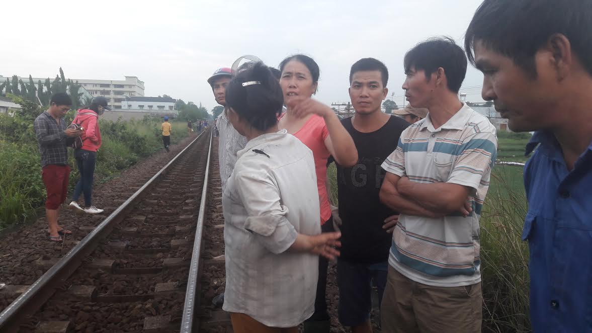 Người dân bàng hoàng trước tai nạn thương tâm