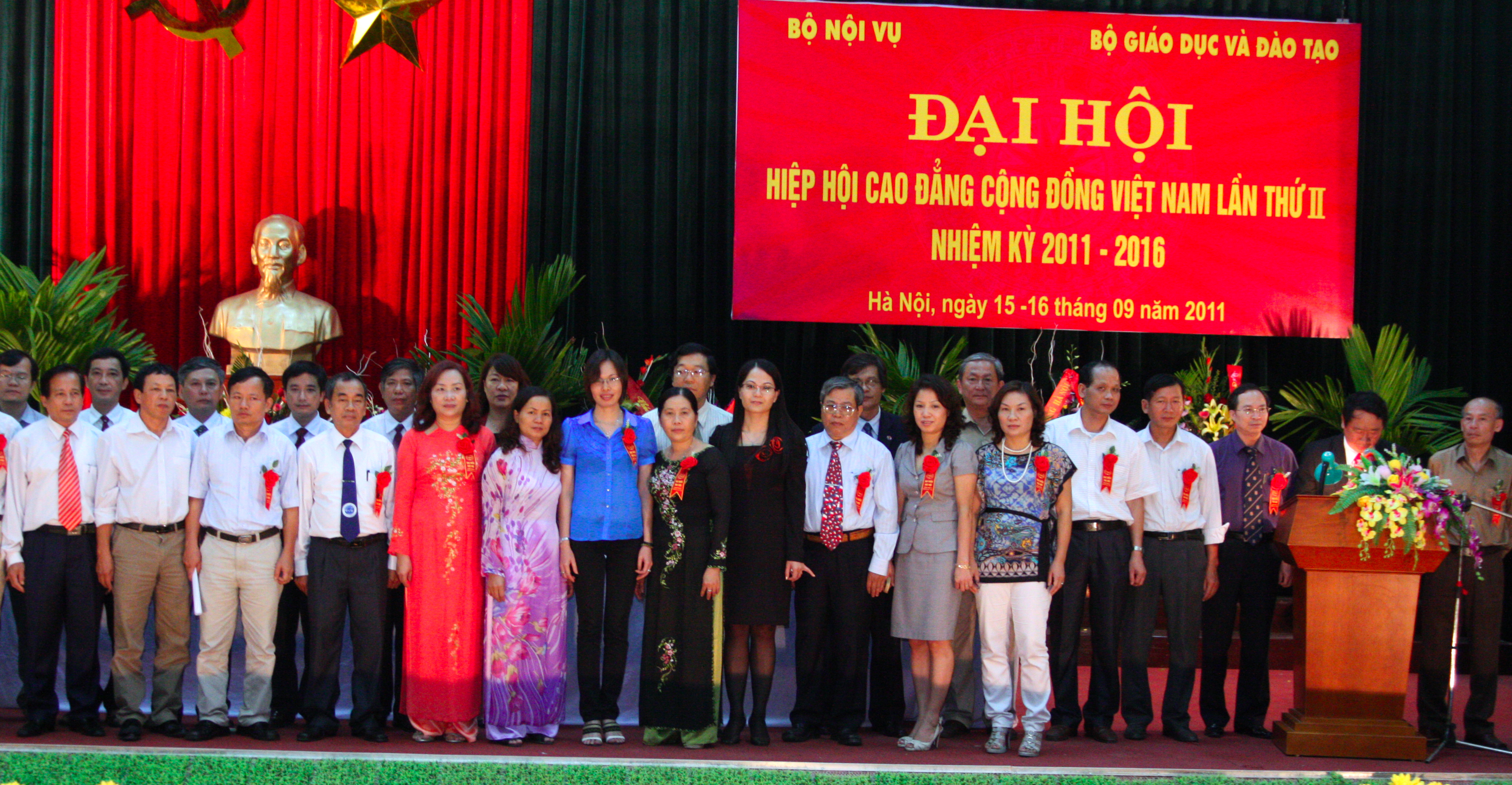 
Ban Chấp h&agrave;nh VACC nhiệm kỳ 2011-2016
