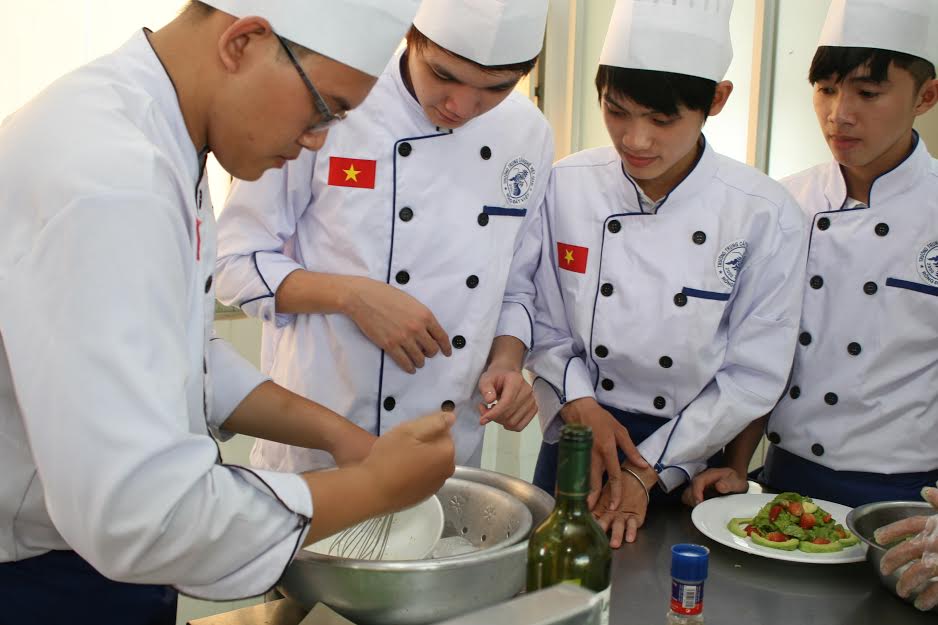 Việt Giao ưu đãi 30% học phí  phát triển nguồn nhân lực