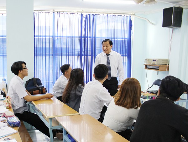 Hà Quốc Tuấn: Người thầy siêu tiếng Anh ở đất Sài Gòn