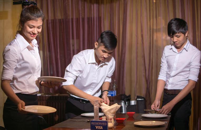 Bỏ THPT, học sinh chuyển hướng sang trung cấp