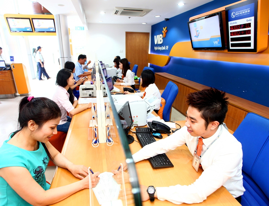Chủ thẻ VIB được hoàn 50% giá vé Vietnam Airlines
