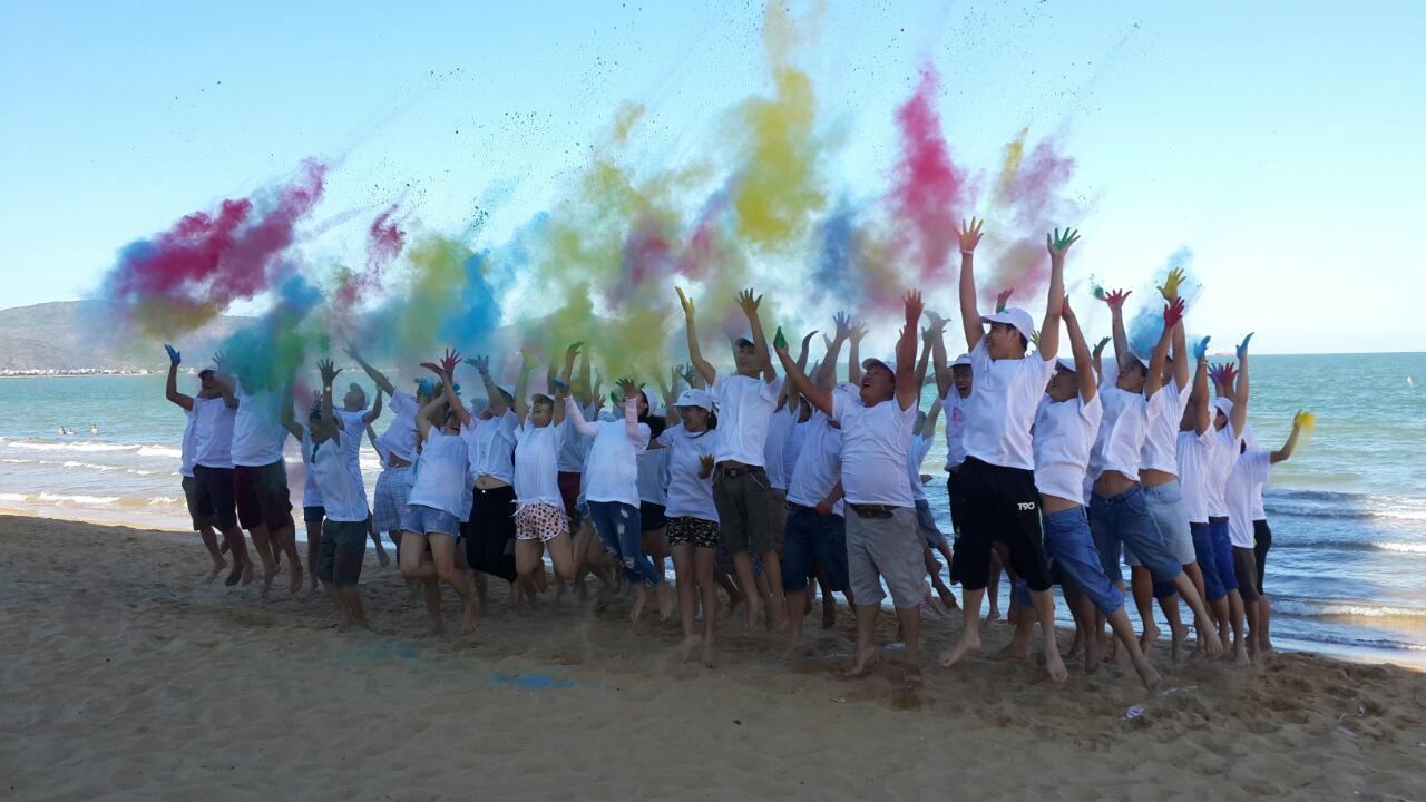Xây dựng sức mạnh doanh nghiệp từ teambuilding