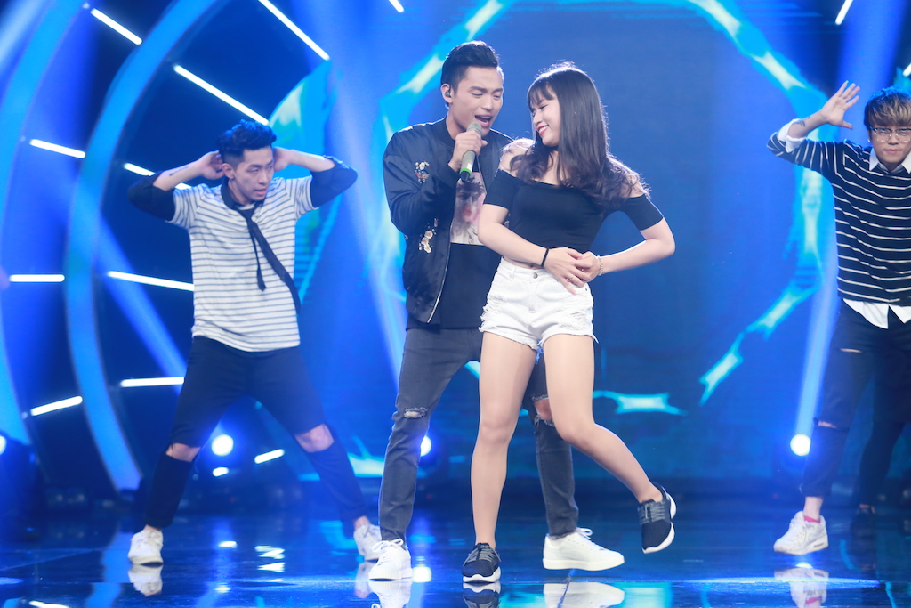 Việt Thắng trong ca kh&uacute;c của qu&aacute;n qu&acirc;n Vietnam Idol năm nước, Trọng Hiếu, Em l&agrave; b&agrave; nội của anh