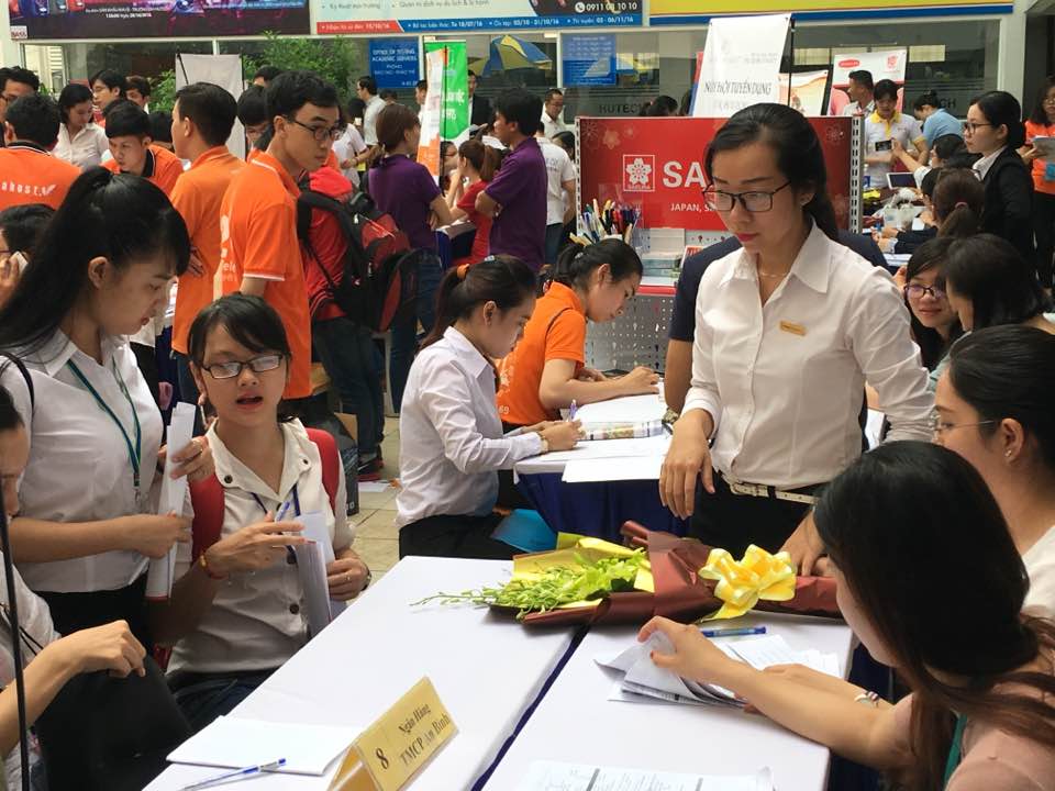 Người lao động buộc phải tham gia bảo hiểm thất nghiệp