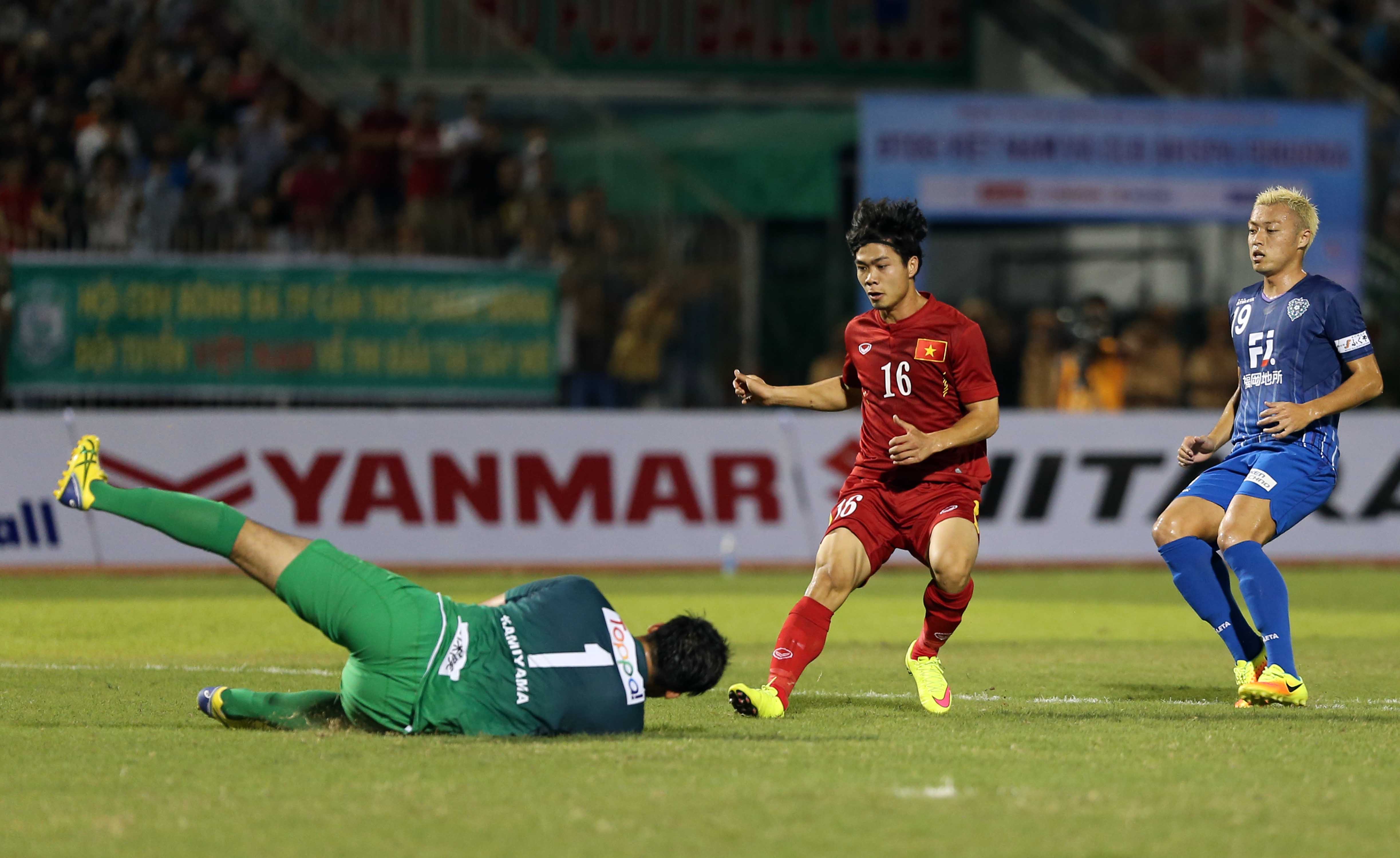 HLV Nhật khen Văn Toàn, Xuân Trường