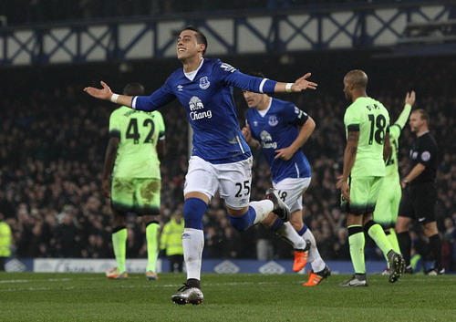 Đánh bại Man City, Everton chờ cúp đầu tiên sau 21 năm