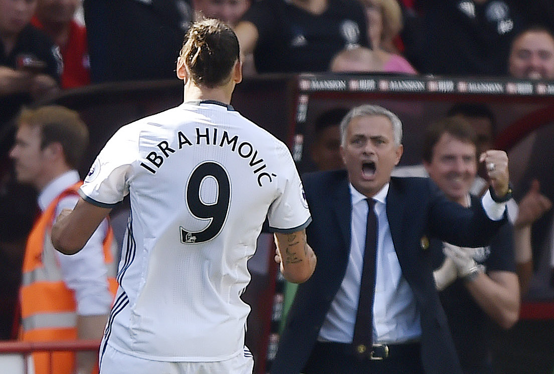 M.U đại thắng, "song sát" Rooney-Ibra cùng lập công